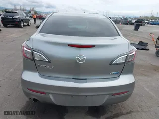 2013 Mazda Mazda3 i Grand Touring with VIN JM1BL1WP0D1790992, listed as a IAAI auction lot 41986869 with 249,902 mi miles. Bid and sale history available at carsss.com. Image 16.