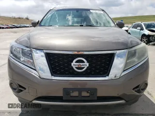 2013 Nissan Pathfinder SL with VIN 5N1AR2MM0DC607776, listed as a Copart auction lot 54387465 with 151,084 mi miles and Clean Title. Bid and sale history available at carsss.com. Image 5.