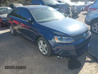 2014 Volkswagen Jetta TDI w/Premium with VIN 3VWLL7AJ8EM432471, listed as a IAAI auction lot 41695764 with 116,083 mi miles and . Bid and sale history available at DreamBid. Image 1.