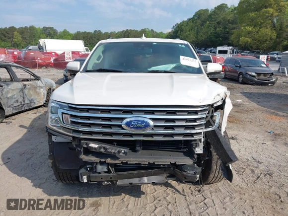 2019 Ford Expedition XLT z VIN 1FMJU1HT1KEA67317, wystawiony jako IAAI lot #42067277 z przebiegiem 88 382 mil mil oraz . Historia ofert i sprzedaży dostępna na DreamBid. Obrazek 13.