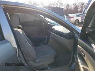 2007 Mazda 3 i Sport with VIN JM1BK32F271735119, listed as a IAAI auction lot 41446801 with 116,879 mi miles. Bid and sale history available at carsss.com. Image 5.