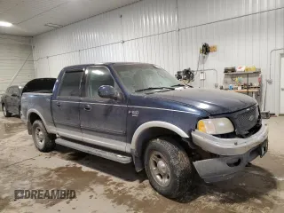 2002 Ford F-150 XLT with VIN 1FTRW08L02KE06257, listed as a Copart auction lot 45004605 with 189,003 mi miles and Salvage Title. Bid and sale history available at carsss.com. Image 4.