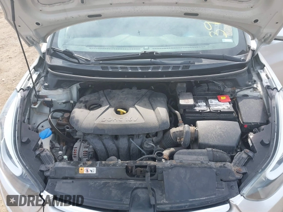 2016 Hyundai Elantra SE z VIN 5NPDH4AE1GH727236, wystawiony jako IAAI lot #39440992 z przebiegiem 76 917 mil mil oraz . Historia ofert i sprzedaży dostępna na DreamBid. Obrazek 10.