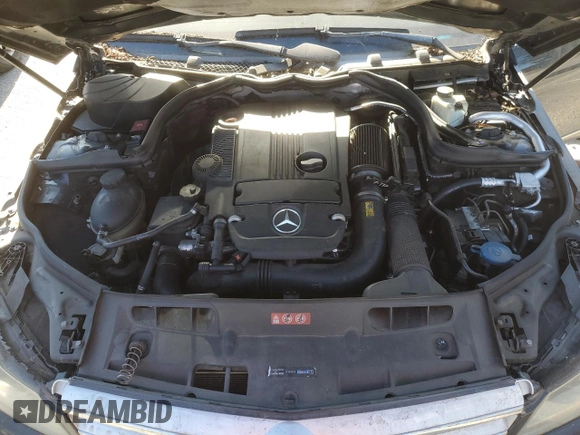 2012 Mercedes-Benz C 250 Sport z VIN WDDGF4HB9CR196617, wystawiony jako Copart lot #88819825 z przebiegiem Nie podano mil oraz Szkoda całkowita • Salvage title. Historia ofert i sprzedaży dostępna na DreamBid. Obrazek 11.