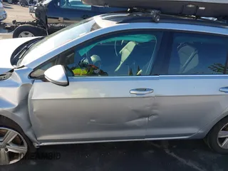 2015 Volkswagen Golf SportWagen TDI S with VIN 3VWCA7AU3FM513685, listed as a IAAI auction lot 40745024 with 71,467 mi miles. Bid and sale history available at carsss.com. Image 14.