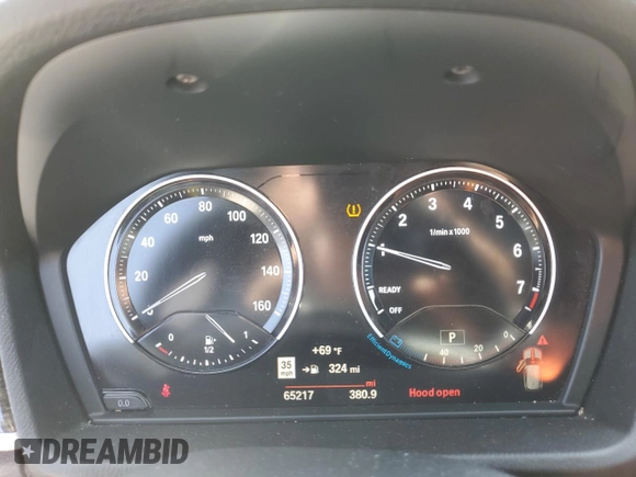 2020 BMW X1 xDrive28i с VIN WBXJG9C06L5R54942, выставлен на аукционе Copart как лот 54262435 с пробегом 65 217 миль миль и Списание • Salvage title. История ставок и продаж доступна на DreamBid. Изображение 9.
