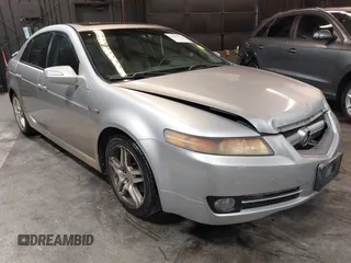 2007 Acura TL with VIN 19UUA66227A047241, listed as a IAAI auction lot 41978152 with 220,030 mi miles. Bid and sale history available at carsss.com. Image 1.