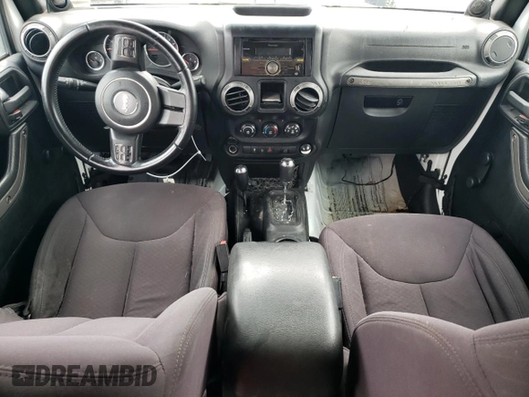 2013 Jeep Wrangler Unlimited Sport z VIN 1C4BJWDGXDL632315, wystawiony jako Copart lot #66711564 z przebiegiem 131 907 mil mil oraz Tytuł czysty. Historia ofert i sprzedaży dostępna na DreamBid. Obrazek 8.