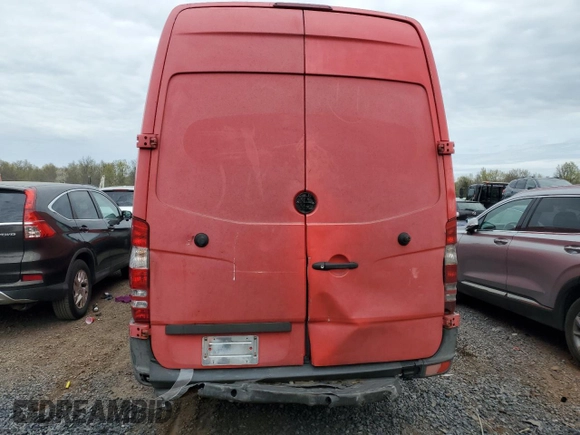 2012 Freightliner Sprinter с VIN WDYPE8CC4C5614713, выставлен на аукционе Copart как лот 53429985 с пробегом 259 800 миль миль и Списание • Salvage title. История ставок и продаж доступна на DreamBid. Изображение 6.