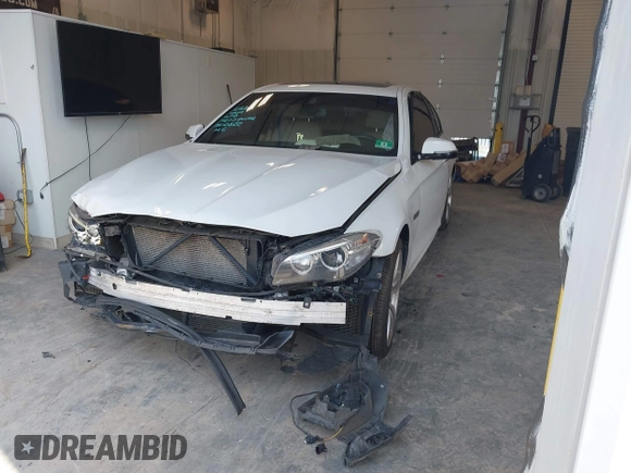 2014 BMW 5 Series 535i xDrive with VIN WBA5B3C58ED530822, listed as a IAAI auction lot 42561366 with 137,880 mi miles and . Bid and sale history available at DreamBid. Image 17.