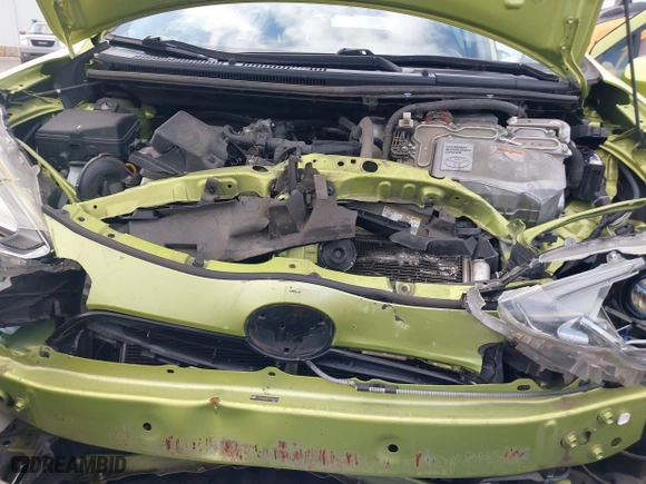 2015 Toyota Prius c One with VIN JTDKDTB36F1096872, listed as a IAAI auction lot 41202434 with 130,386 mi miles. Bid and sale history available at carsss.com. Image 10.