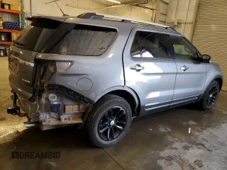 2014 Ford Explorer XLT with VIN 1FM5K7D81EGC28771, listed as a Copart auction lot 60571955 with 92,647 mi miles and Salvage title. Bid and sale history available at DreamBid. Image 3.