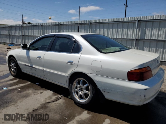 2000 Acura TL with VIN 19UUA5660YA037130, listed as a Copart auction lot 52930485 with 206,501 mi miles and Salvage Title. Bid and sale history available at carsss.com. Image 2.