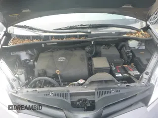 2020 Toyota Sienna L with VIN 5TDZZ3DC8LS063481, listed as a IAAI auction lot 42628496 with 50,382 mi miles and . Bid and sale history available at DreamBid. Image 9.