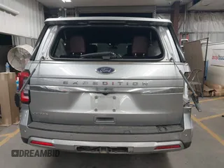 2024 Ford Expedition Limited with VIN 1FMJU2A87REA08908, listed as a IAAI auction lot 41896407 with 42,761 mi miles. Bid and sale history available at carsss.com. Image 16.