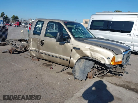2000 Ford F-250 XL with VIN 1FTNX20S1YEB50213, listed as a IAAI auction lot 41343078 with 90,375 mi miles and . Bid and sale history available at DreamBid. Image 1.