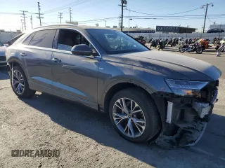 2023 Audi Q8 Premium Plus z VIN WA1EVBF12PD045117, wystawiony jako Copart lot #82049644 z przebiegiem Nie podano mil oraz Szkoda całkowita • Salvage title. Historia ofert i sprzedaży dostępna na DreamBid. Obrazek 4.