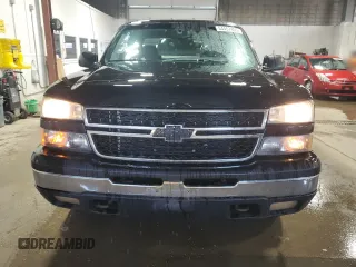 2006 Chevrolet Silverado 1500 LT1 with VIN 2GCEK13Z761340677, listed as a Copart auction lot 54457405 with 276,902 mi miles and Clean Title. Bid and sale history available at carsss.com. Image 5.