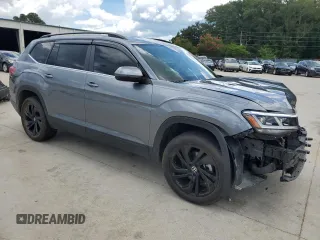 2022 Volkswagen Atlas SE with VIN 1V2WP2CA8NC552405, listed as a Copart auction lot 64034224 with 26,759 mi miles and Clean title. Bid and sale history available at DreamBid. Image 4.