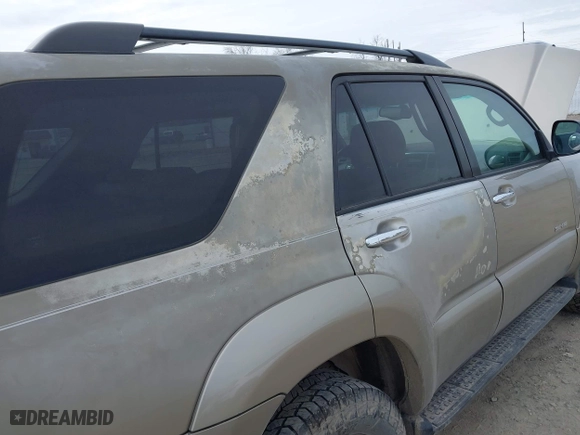 2006 Toyota 4Runner SR5 with VIN JTEBU14RX60079533, listed as a IAAI auction lot 42082714 with 222,380 mi miles. Bid and sale history available at carsss.com. Image 18.