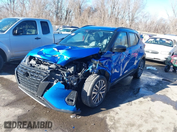 2024 Nissan Kicks SR with VIN 3N1CP5DV3RL495793, listed as a IAAI auction lot 41077823 with 17,252 mi miles and . Bid and sale history available at DreamBid. Image 17.