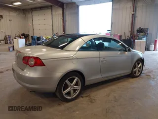 2007 Volkswagen Eos 2.0T with VIN WVWBA71F67V040775, listed as a IAAI auction lot 41913098 with 98,554 mi miles and . Bid and sale history available at DreamBid. Image 4.