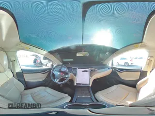 2016 Tesla Model X 70D z VIN 5YJXCBE23GF010836, wystawiony jako Copart lot #57512055 z przebiegiem 115 475 mil mil oraz Szkody całkowita. Historia ofert i sprzedaży dostępna na DreamBid. Obrazek 15.