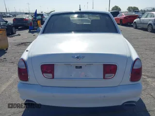 2004 Bentley Arnage с VIN SCBLF34F04CX09871, выставлен на аукционе IAAI как лот 42515104 с пробегом 44 295 миль миль и . История ставок и продаж доступна на DreamBid. Изображение 16.