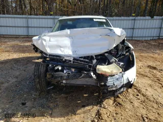 2024 Volkswagen Tiguan SEL R-Line with VIN 3VV4B7AX3RM084522, listed as a Copart auction lot 84749534 with 5,915 mi miles and Salvage Title. Bid and sale history available at carsss.com. Image 5.