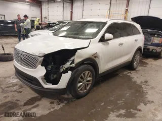 2018 Kia Sorento L with VIN 5XYPG4A33JG379078, listed as a IAAI auction lot 41433295 with 114,434 mi miles. Bid and sale history available at carsss.com. Image 17.