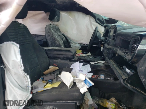 2022 Ford F-150 XL с VIN 1FTEW1EP4NKD37962, выставлен на аукционе Copart как лот 56134485 с пробегом 110 185 миль миль и Списание • Salvage title. История ставок и продаж доступна на DreamBid. Изображение 7.