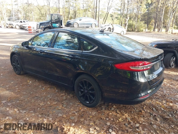 2017 Ford Fusion SE with VIN 3FA6P0HD4HR274977, listed as a IAAI auction lot 40722867 with 108,470 mi miles. Bid and sale history available at carsss.com. Image 3.