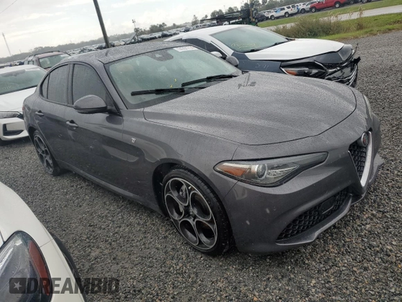 2022 Alfa Romeo Giulia Ti with VIN ZARFAMBN5N7666525, listed as a Copart auction lot 74791714 with 13,204 mi miles and Non Repairable. Bid and sale history available at carsss.com. Image 4.