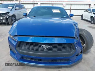 2024 Ford Mustang EcoBoost с VIN 1FA6P8TH0R5142067, выставлен на аукционе IAAI как лот 42338104 с пробегом 7 179 миль миль и . История ставок и продаж доступна на DreamBid. Изображение 12.