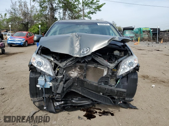 2011 Toyota Sienna XLE AAS with VIN 5TDYK3DC7BS027036, listed as a Copart auction lot 54092325 with 126,909 mi miles and Salvage Title. Bid and sale history available at carsss.com. Image 5.