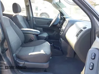 2003 Ford Escape XLS Popular with VIN 1FMYU02103KE02490, listed as a IAAI auction lot 41326202 with 190,280 mi miles and . Bid and sale history available at DreamBid. Image 5.