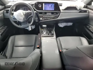 2024 Lexus ES 250 with VIN 58AD11D1XRU013033, listed as a Copart auction lot 53267625 with 17,916 mi miles and Salvage title. Bid and sale history available at DreamBid. Image 8.
