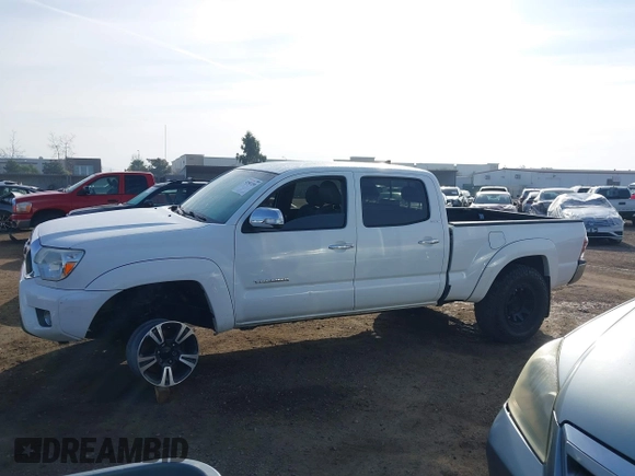 2013 Toyota Tacoma with VIN 3TMMU4FN3DM057649, listed as a IAAI auction lot 41583299 with 89,930 mi miles. Bid and sale history available at carsss.com. Image 15.