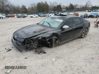 2018 Kia Stinger GT2 with VIN KNAE55LC8J6016646, listed as a Copart auction lot 87354104 with 75,610 mi miles and Salvage Title. Bid and sale history available at carsss.com. Image 1.