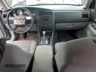 2006 Dodge Magnum z VIN 2D8FV47T16H261162, wystawiony jako Copart lot #50228965 z przebiegiem 67 941 mil mil oraz Szkody całkowita. Historia ofert i sprzedaży dostępna na DreamBid. Obrazek 8.
