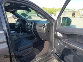 2020 Ford Expedition XLT с VIN 1FMJU1JT1LEA05461, выставлен на аукционе IAAI как лот 42075843 с пробегом 58 734 миль миль и . История ставок и продаж доступна на DreamBid. Изображение 5.