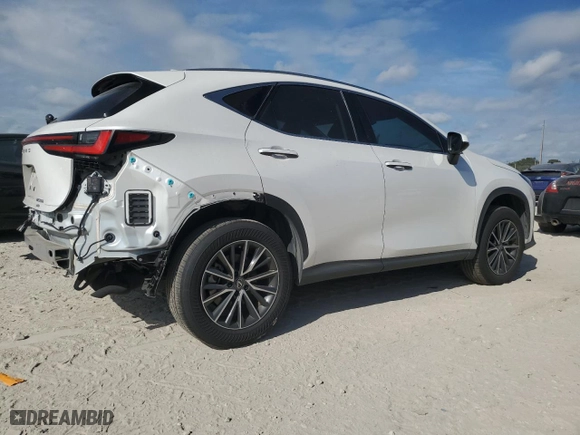 2024 Lexus NX with VIN JTJHKCEZ6R5010518, listed as a Copart auction lot 82817024 with 14,471 mi miles and Salvage Title. Bid and sale history available at carsss.com. Image 3.