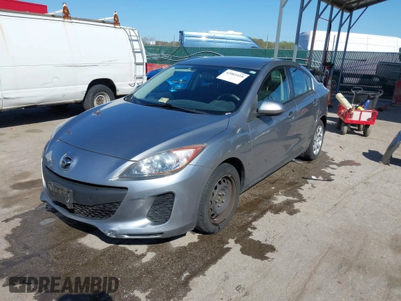 2013 Mazda Mazda3 i Sport with VIN JM1BL1U82D1709356, listed as a IAAI auction lot 42065418 with 122,622 mi miles. Bid and sale history available at carsss.com. Image 18.