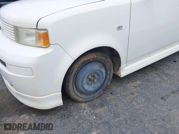 2006 Scion xB z VIN JTLKT324464048849, wystawiony jako IAAI lot #42078493 z przebiegiem 242 835 mil mil oraz . Historia ofert i sprzedaży dostępna na DreamBid. Obrazek 12.