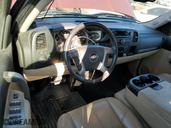 2008 Chevrolet Silverado 1500 LTZ with VIN 1GCEK19018Z152532, listed as a Copart auction lot 87527995 with 250,280 mi miles and Clean Title. Bid and sale history available at carsss.com. Image 8.