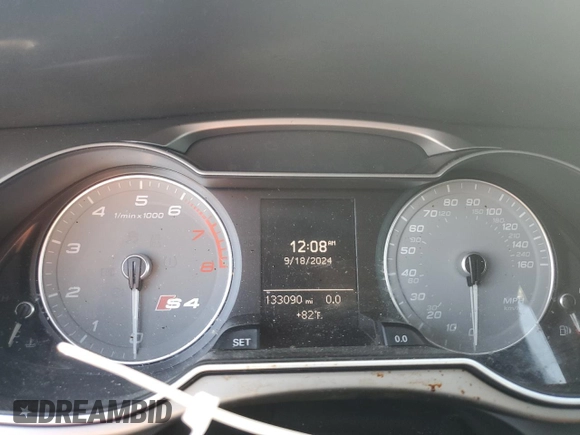 2013 Audi S4 Premium Plus z VIN WAUBGAFL0DA208436, wystawiony jako Copart lot #51142015 z przebiegiem 133 090 mil mil oraz Czysty tytuł • Clean title. Historia ofert i sprzedaży dostępna na DreamBid. Obrazek 9.