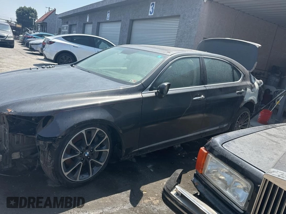 2009 Lexus LS 600h L with VIN JTHDU46F995010372, listed as a Copart auction lot 62783465 with Not provided miles and Salvage title. Bid and sale history available at DreamBid. Image 2.