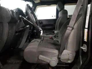 2008 Jeep Wrangler Unlimited X with VIN 1J4GA391X8L609979, listed as a Copart auction lot 44242725 with 147,164 mi miles and Clean Title. Bid and sale history available at carsss.com. Image 7.