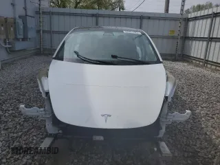 2019 Tesla Model 3 Mid Range with VIN 5YJ3E1EA6KF401661, listed as a Copart auction lot 54421225 with Not Provided miles and Clean Title. Bid and sale history available at DreamBid. Image 5.