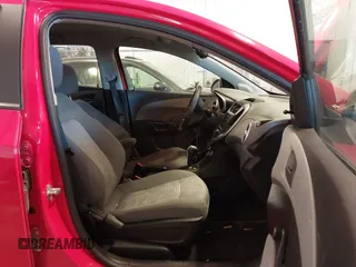 2020 Chevrolet Sonic LT with VIN 1G1JG6SB8L4133399, listed as a IAAI auction lot 41349113 with 66,815 mi miles and . Bid and sale history available at DreamBid. Image 5.